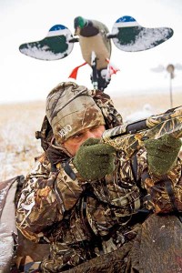 How to use motion in your watefowl decoys