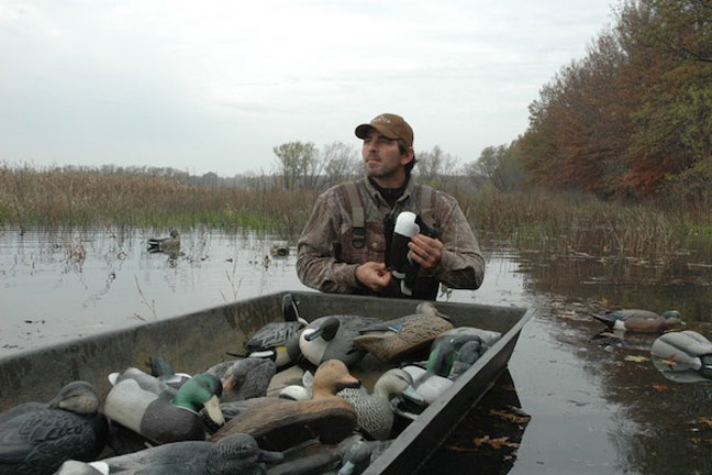 Using Small Decoy Spreads for Duck Hunting