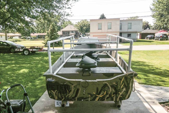 DIY-blind-for-a-duck-boat