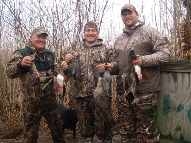 NFL Pro Bowlers Slay Ducks with Wildfowl 